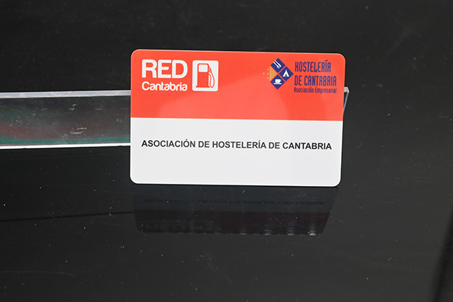 pp电子游戏光面卡制作厂家?? 直营直销的厂家