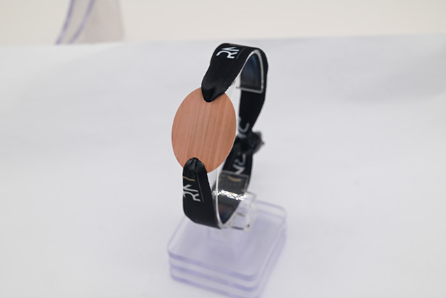 什么是双界面CPU卡，，，它的特点和主要的手艺指标