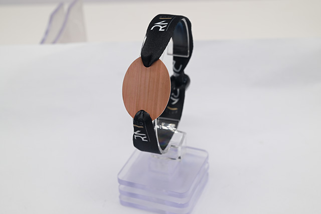 半自动RFID标签反应速率更快，，，效率更高